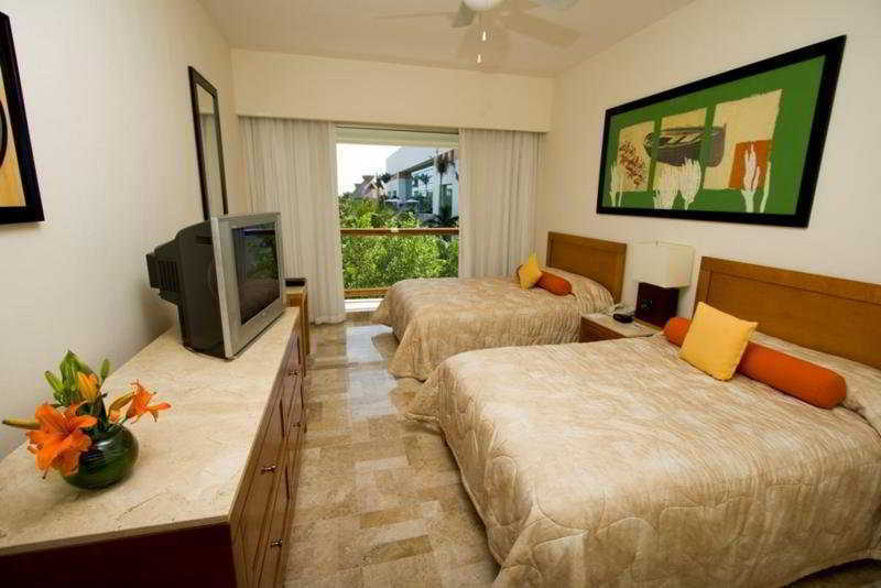 Mayan Palace Puerto Vallarta Exterior photo